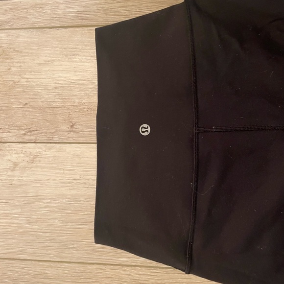 Lululemon Leggings (original aligns) - Picture 1 of 3